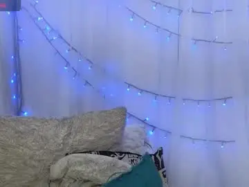 Chaturbate Free Live Porn of ninaa_fox