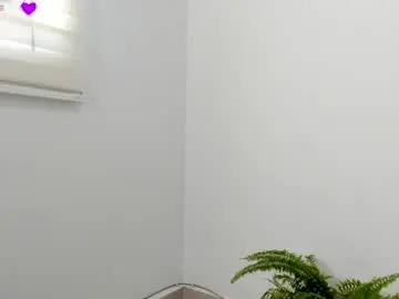 Chaturbate Sex Cam of tiago_hannah