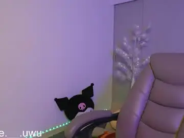 Chaturbate Watch Live Sex Cams of cloe__hills