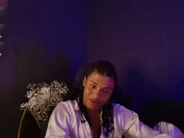 Chaturbate Live Sex Cam of lucas_eevans07