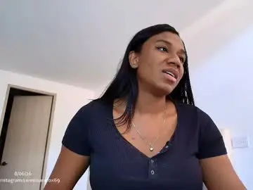 Chaturbate Nude Webcam of sweetsarafoxxx