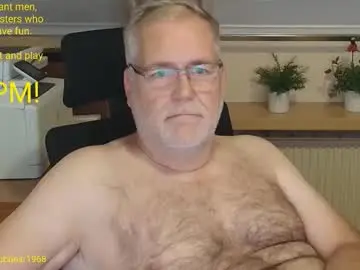 Chaturbate Best live sex cam show of subbear1968