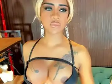 Chaturbate Live Sex of kinky_new_bombshell