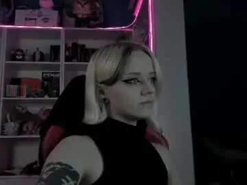 Chaturbate Adult Video Chat of holy_mistresss