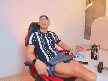 Chaturbate Watch Live Sex Cams of tony_foxx1