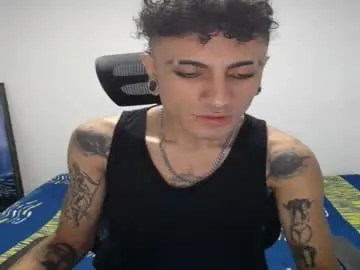 Chaturbate Sex Cam of present_the_magic