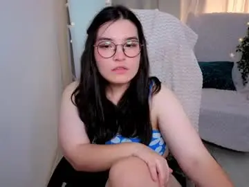 Chaturbate Watch Live Sex Cams of momorins