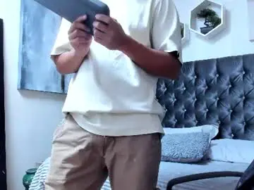 Chaturbate Live Sex Cam of richar_voller