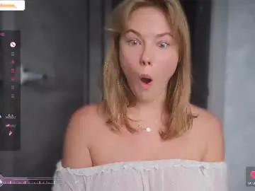 Chaturbate Nude Webcam of stefanie_collins