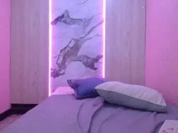 Chaturbate Free Porn Cam of kristy_xxx1