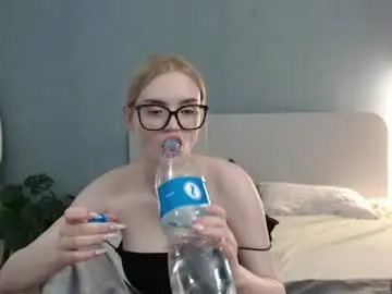 Chaturbate Live Sex of angel_share