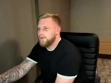 Chaturbate Free Live Porn of _badboyvibes_