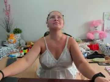 Chaturbate Free Porn Cam of richlucky555