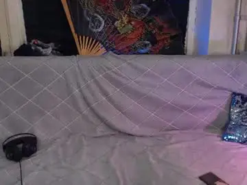 Chaturbate Live Sex Cam of g1vememoney