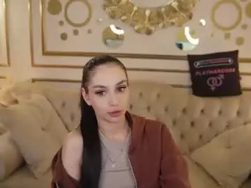 Chaturbate Live Sex Cam of playhard054_official