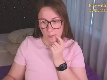 Chaturbate Adult Webcam of cute_darina