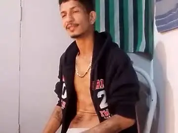Chaturbate Free Porn Cam of theyllorwillians