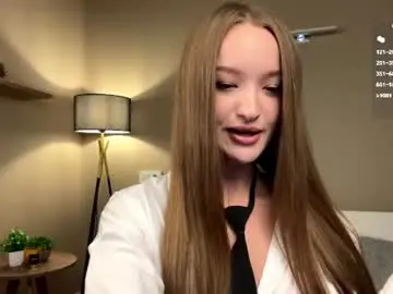 Chaturbate Private Sex Chat of tinkibinky