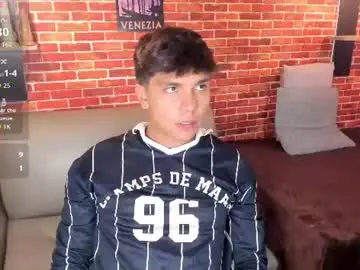 Chaturbate Best live sex cam show of thiago_kozak