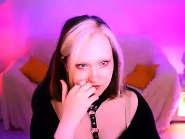 Chaturbate Free Porn Cam of violettwoods