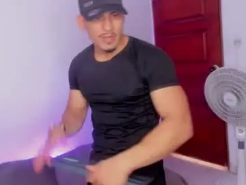 Chaturbate Free Live Porn of alan_newton1