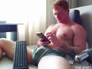 Chaturbate Best live sex cam show of chris_boy37