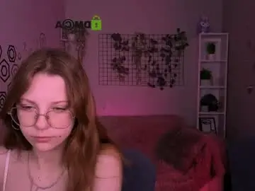 Chaturbate Live Sex of kriss_babyy