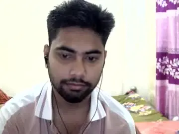 Chaturbate Live Sex Cam of birbikrom104