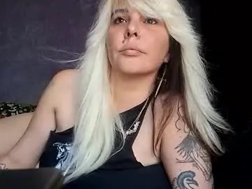 Chaturbate Free Porn Cam of sindyrocker89