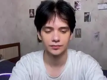 Chaturbate Private Sex Chat of zombde32
