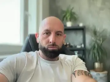 Chaturbate Free Porn Cam of tommyx01