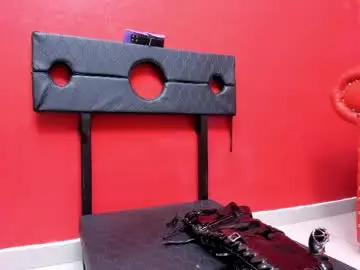 Chaturbate Live Sex Cam of miss_deborahx