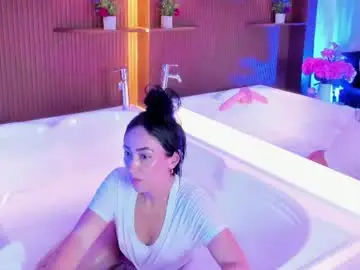 Chaturbate Free Live Porn of mia_davis__