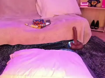Chaturbate Free Live Porn of tylla__