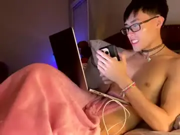Chaturbate Sex Cam of hottiewithabody101