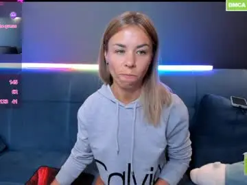 Chaturbate Live Porn of kristinasexyhot