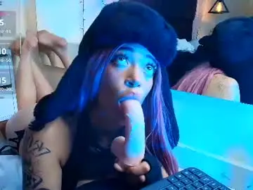 Chaturbate Free Porn Cam of ariadnaaa_