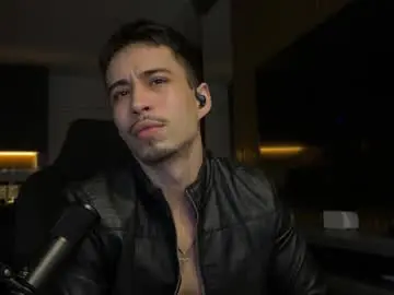Chaturbate Live Sex of mettew22cm