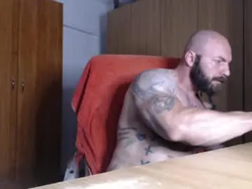 Chaturbate Best live sex cam show of strongivan