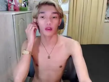 Chaturbate Watch Live Sex Cams of urasian_john20