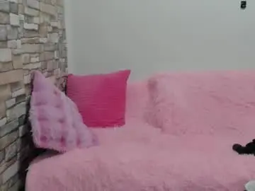 Chaturbate Live Porn of katye_milf1
