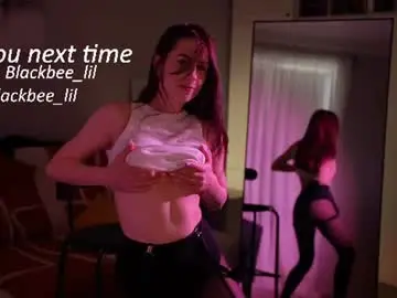 Chaturbate Sex Cam of _blackbee_