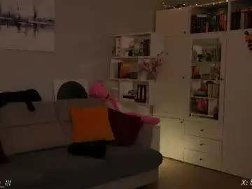 Chaturbate Sex Cam of _blackbee_