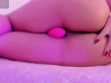 Chaturbate Free Live Porn of mirandajohnson_