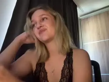 Chaturbate Adult Video Chat of kiramoon_8
