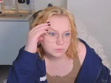 Chaturbate Adult Webcam of ykwhynot1x