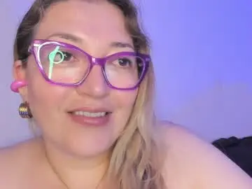 Chaturbate Live Sex of naty__mature_