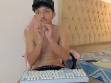Chaturbate Nude Webcam of noah_jacksxn