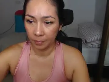 Chaturbate Watch Live Sex Cams of helen_lya