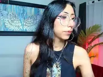 Chaturbate Best live sex cam show of laila_angel